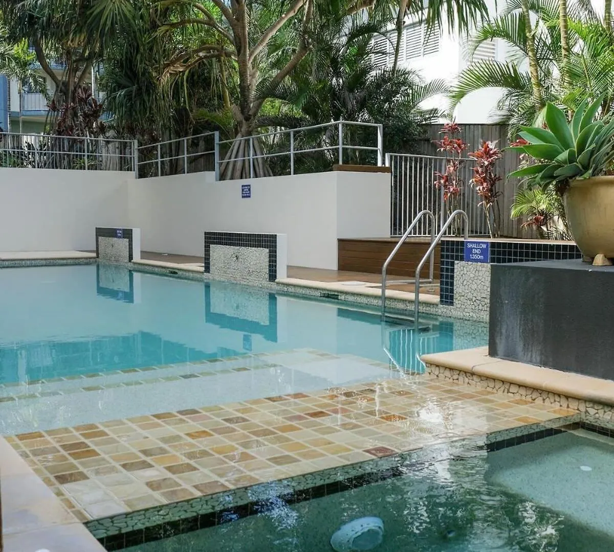 Coastal Bliss - 3Br Unit Overlooking Kings Beach Caloundra